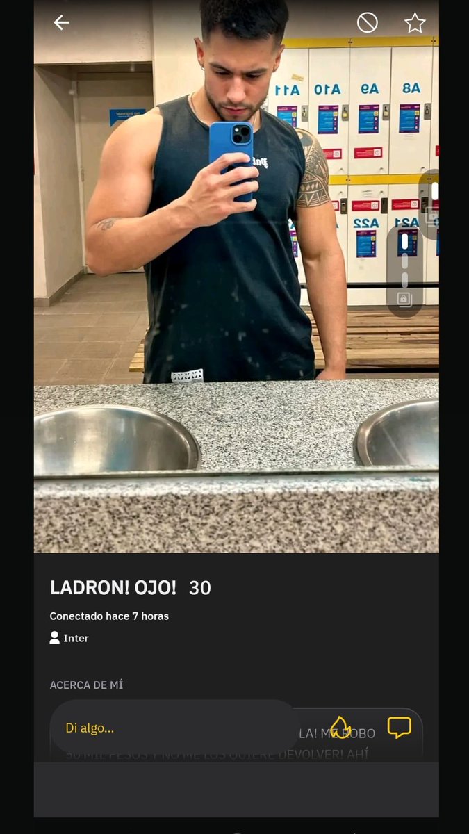 tomVerdalaestaf's tweet photo. @MONAQUILOMBERA afana a trolos en grindr tambien https://t.co/Z3tToVNqmX