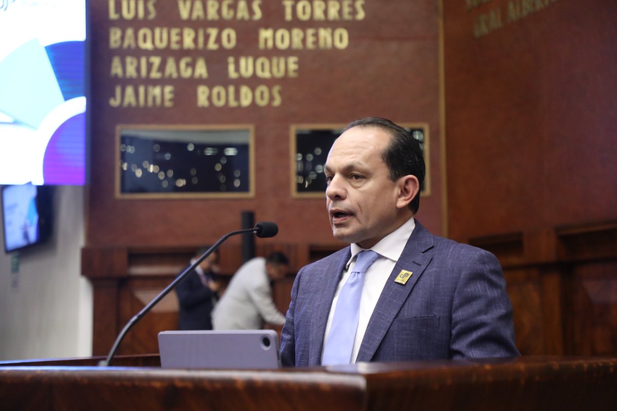 DefPublicaEC's tweet photo. Ricardo Morales Vela destacó trabajo con @ItalyinEcuador, programa ITAJUS para construcción del manual de atención de defensores públicos en centros de rehabilitación social y estudio de viabilidad del proyecto Instituto de Altos Estudios Judiciales
#DefensoríaPúblicaGestión2025 https://t.co/8pIit30BnM
