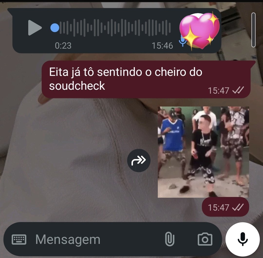 v4ntekim_'s tweet photo. Eis que minha mãe fala que chegou um cartão com limite de 4mil pra mim: https://t.co/VPB1VpLUdI