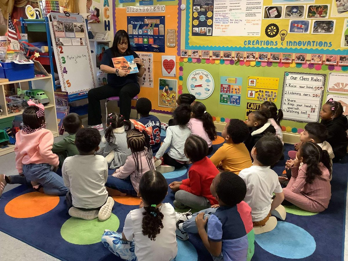 Amy M. Jacobs tweet media