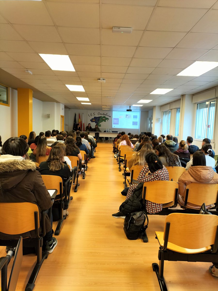 Charla informativa sobre la Bolsa de Empleo del Servicio Cántabro de Salud en el <a href="/IES_Cantabria/">IES Cantabria</a>.

iescantabria.es/ies-cantabria/…