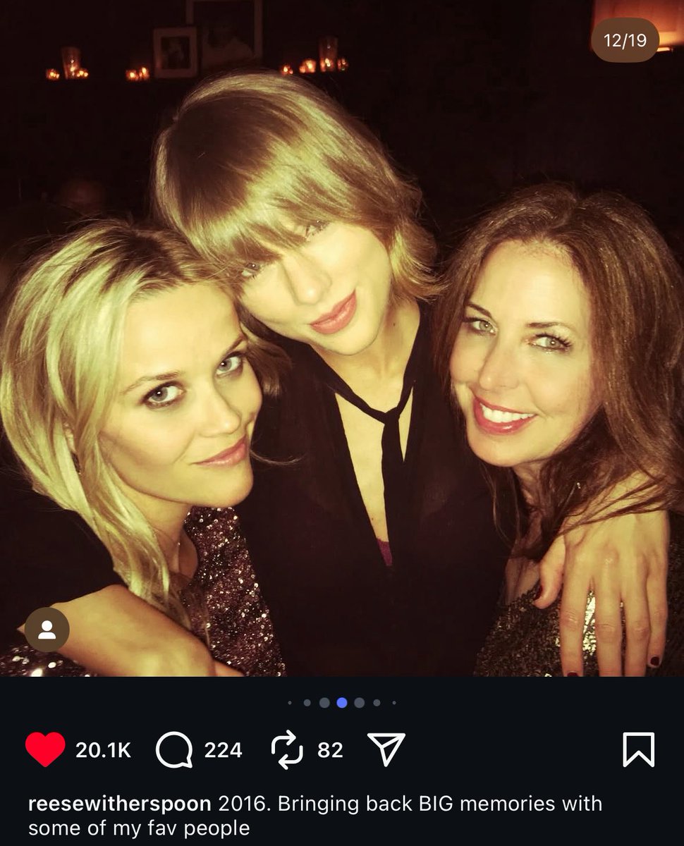 🚨| Previously never seen picture of Taylor Swift with Reese Witherspoon!