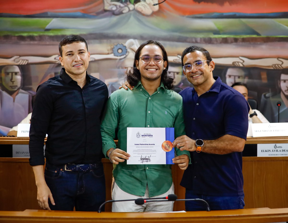 kerguelenhugo's tweet photo. Hoy posesionamos al Consejo Municipal de Juventud. Felicitaciones a sus integrantes. Creemos en una juventud que participa, propone y construye ciudad. Montería tiene jóvenes llenos de talento, voz y esperanza, y vamos a seguir abriéndoles espacio para que lideren el presente y el futuro.
