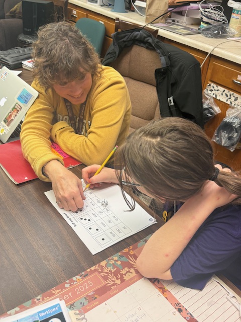 CentralRivers's tweet image. Strong literacy starts with strong partnerships! We’re proud to work with East Marshall MS to support teachers &amp;amp; boost reading for students who need it most – through real classroom modeling, coaching &amp;amp; proven practices. 👏 #CRAEA #iaedchat
Register today: bit.ly/4aKuy3V