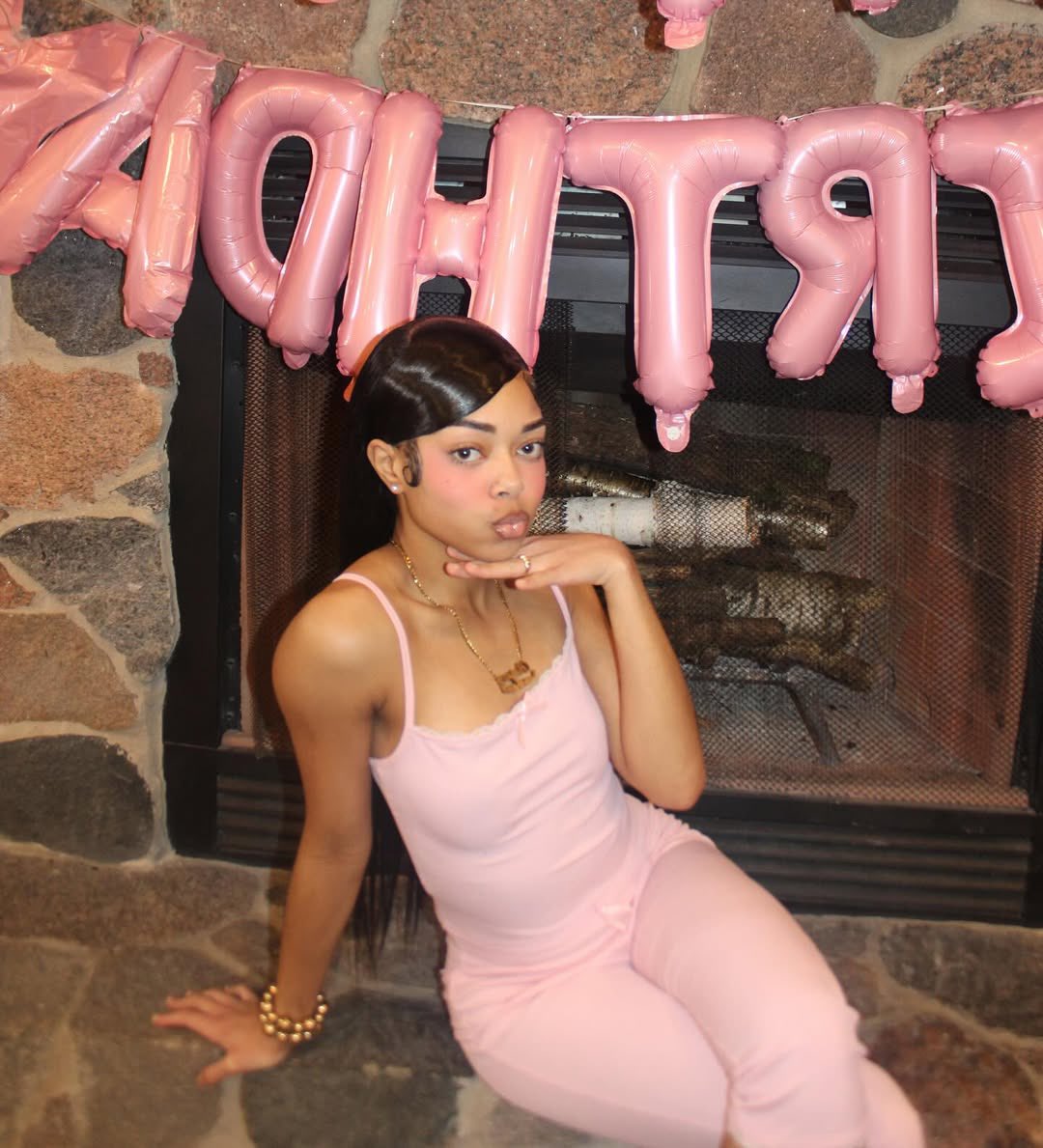 k2dash1t's tweet photo. Your Invited 🎀 https://t.co/6BVluEcffy