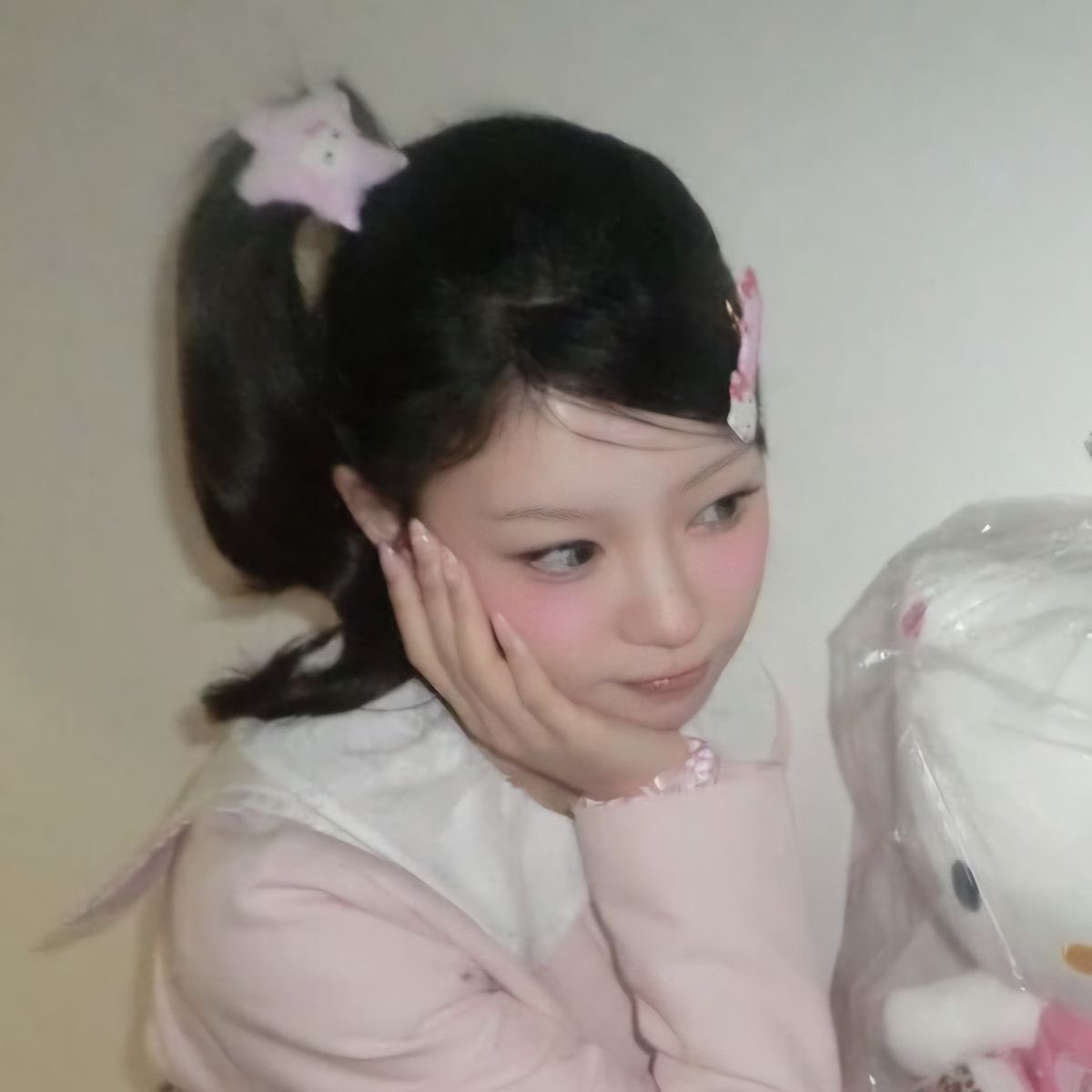 shyuuchi's tweet image. moka w light pink hair would cure everyones depression immediately #factual