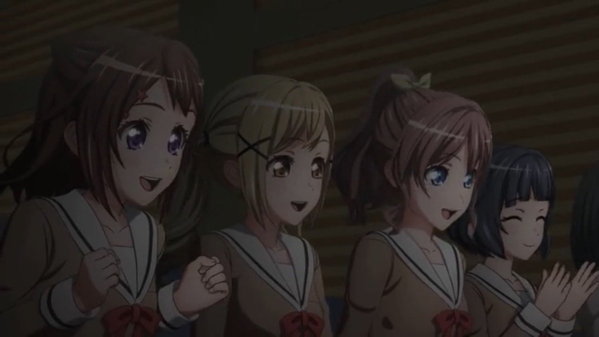 rimiranyuri's tweet image. its their first time on earth so theyre fascinated by everything