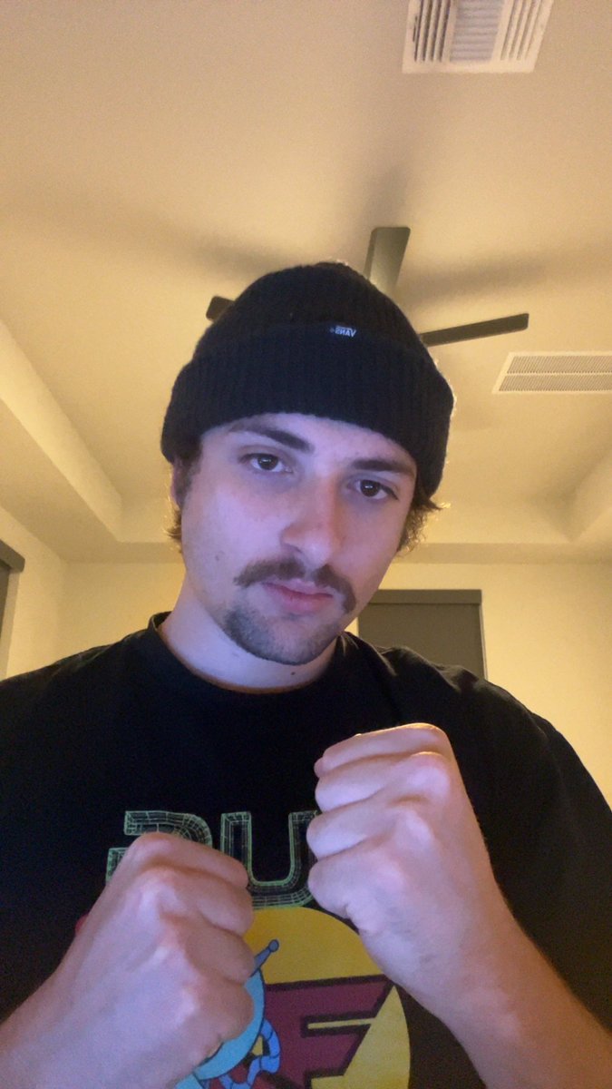 chellgod's tweet image. Im so fucking dialed today