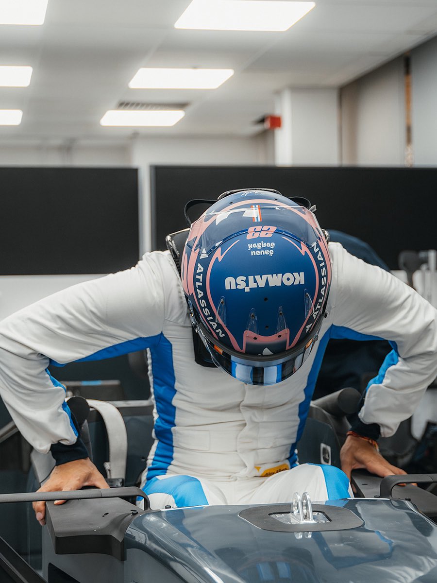 WilliamsF1's tweet photo. An FW48 seat fit for Alex ✔️

We're locked in for season 5️⃣🔐 https://t.co/y0ngW6kqaP