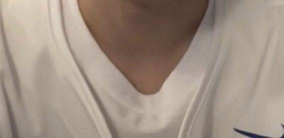 miniepicture's tweet photo. tap for a surprise 😓😓😓 https://t.co/iWJzK2tD30