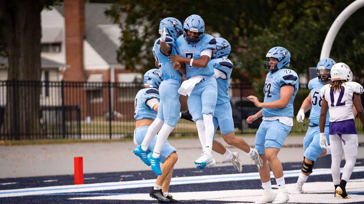 I’m am excited to announce I will be talking an official visit to Elmhurst university thank you <a href="/ElmhurstU_FB/">Elmhurst University Football</a>