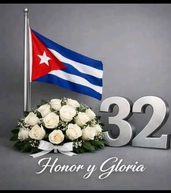 AlimportA's tweet image. Homenaje del pueblo habanero en nombre del pueblo de #Cuba a nuestros conpatriotas caídos, #HonoryGloria #CubaHonra @AlimportA