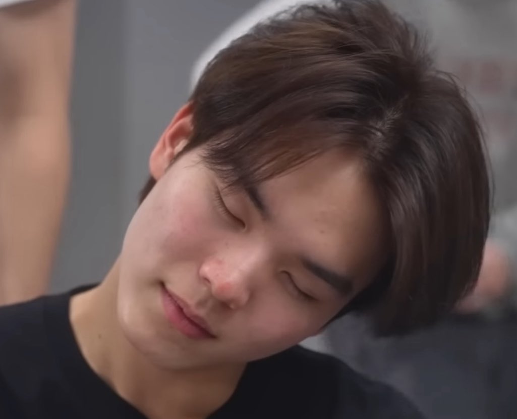 gift__lee's tweet image. นอนยังน้อ คิดถึงทุกวันเลยน้า🥺🫳🏻