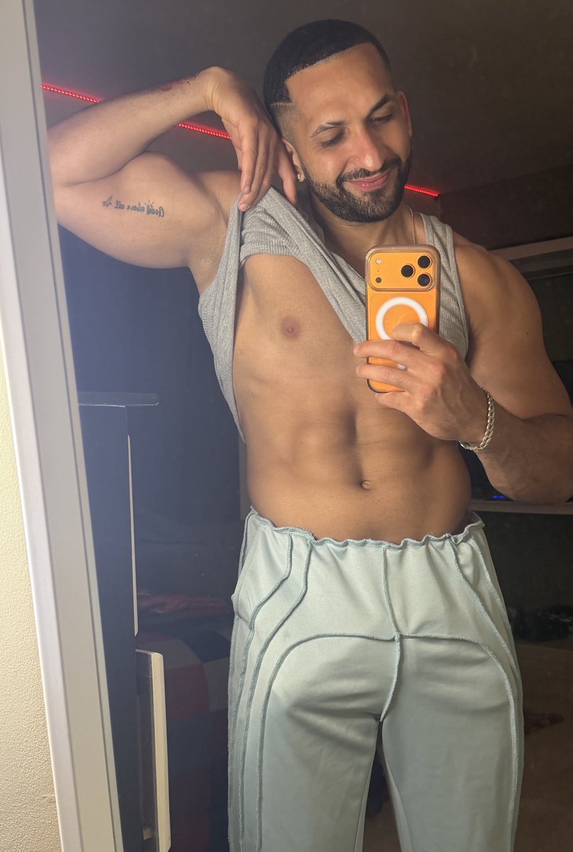 Daddy jerson 🌈 tweet media