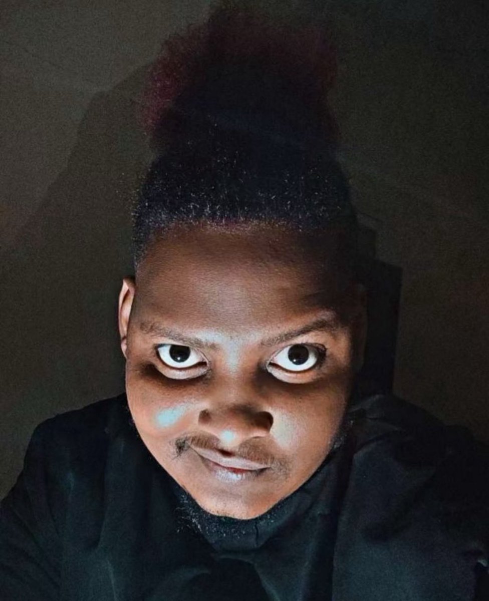 Rayliok's tweet image. اللي يحطونه لك ببداية كل لعبة عشان تجلده و تجرب اسلوب القتال كيف طريقته