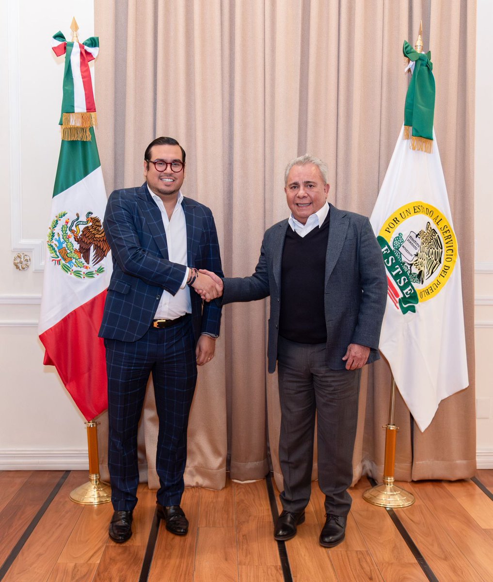 FSTSEmx's tweet image. Hoy se llevó a cabo una importante reunión de trabajo del Presidente de la FSTSE, @GarciaAyalaM , con el Lic. @LeonelCotaM , Subsecretario de Agricultura y Desarrollo Rural,  y el Mtro. @TonyTalamantes, Director General de @LecheBienestar

¡El enfoque está puesto en promover…