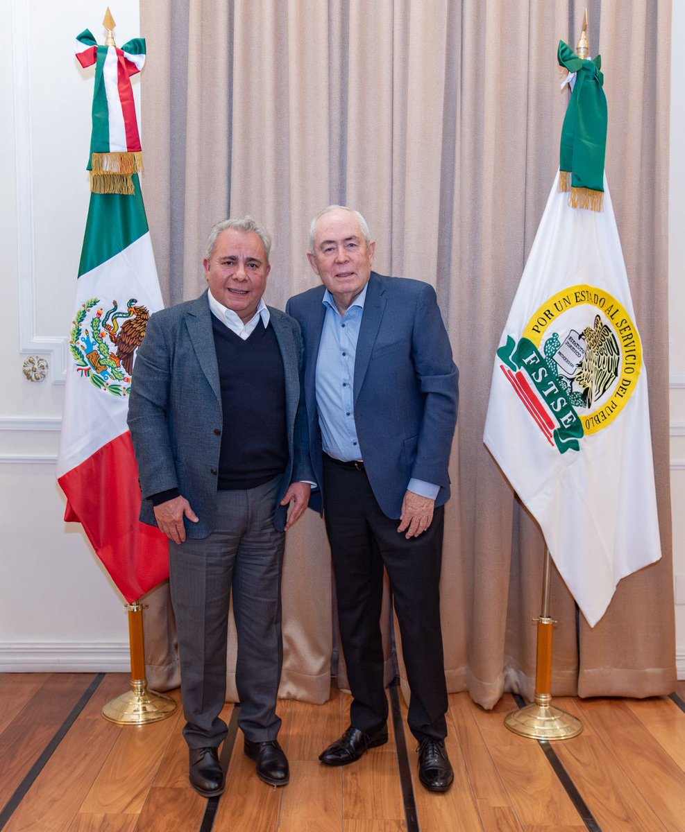 FSTSEmx's tweet image. Hoy se llevó a cabo una importante reunión de trabajo del Presidente de la FSTSE, @GarciaAyalaM , con el Lic. @LeonelCotaM , Subsecretario de Agricultura y Desarrollo Rural,  y el Mtro. @TonyTalamantes, Director General de @LecheBienestar

¡El enfoque está puesto en promover…