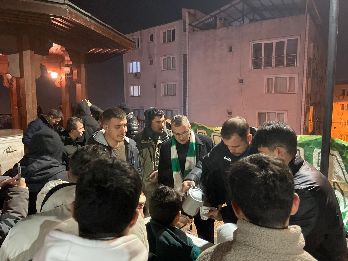 unitimsah's tweet image. Miraç Kandili vesilesiyle, yatsı namazının ardından Ünitimsah olarak Emirsultan Camii’nde hemşehrilerimize salep ikramında bulunduk. 

Organizasyona katkılarından dolayı Osmangazi Yörük Türkmen Dernekleri Başkanı Sayın Dinçer Akyel'e ve kıymetli ekibine teşekkür ediyoruz. 

Bu…