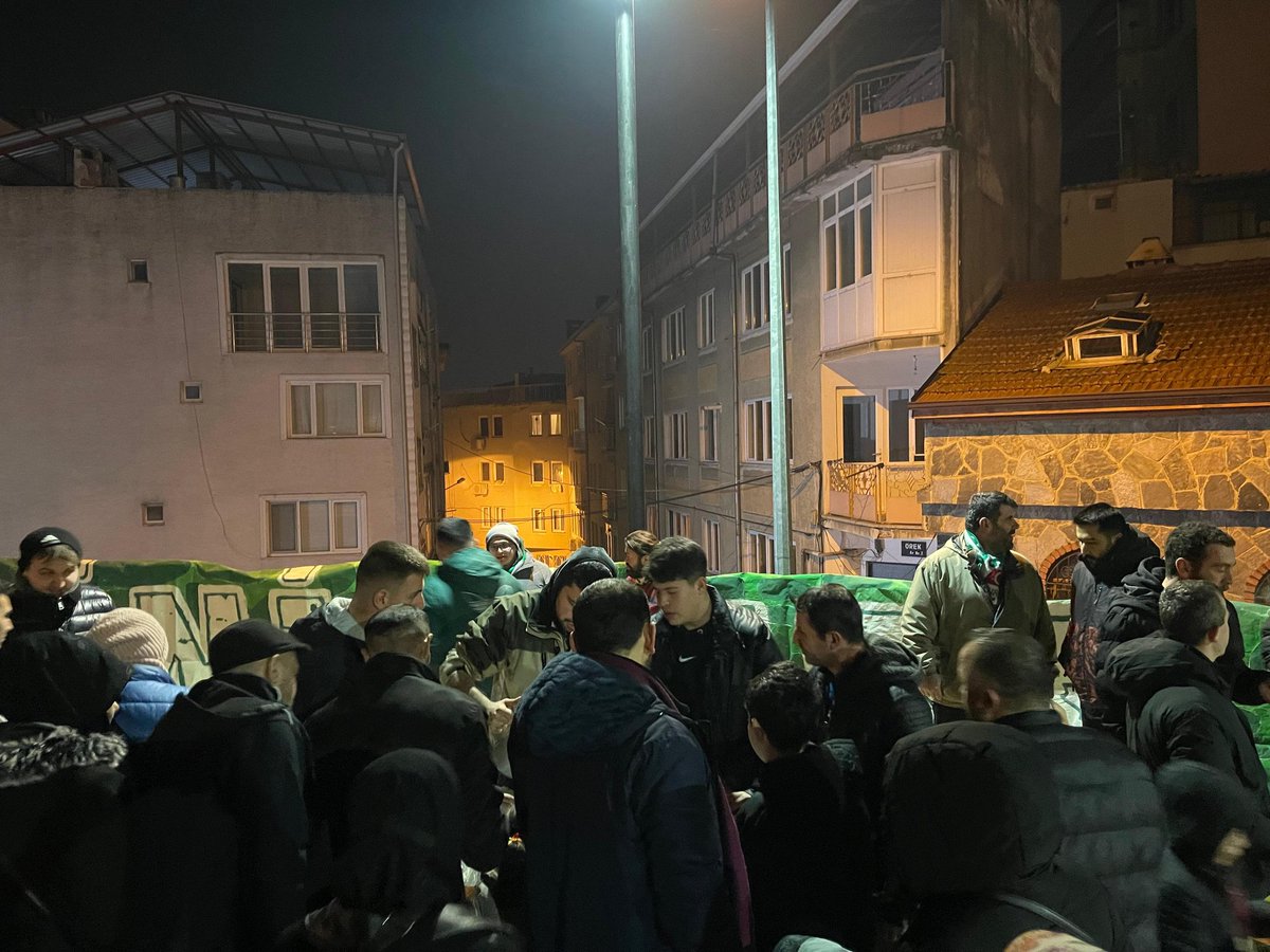 unitimsah's tweet image. Miraç Kandili vesilesiyle, yatsı namazının ardından Ünitimsah olarak Emirsultan Camii’nde hemşehrilerimize salep ikramında bulunduk. 

Organizasyona katkılarından dolayı Osmangazi Yörük Türkmen Dernekleri Başkanı Sayın Dinçer Akyel'e ve kıymetli ekibine teşekkür ediyoruz. 

Bu…