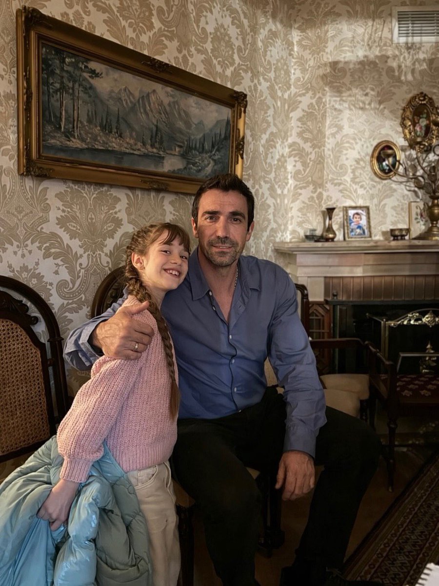 Marina16506131's tweet photo. 🆕Set #ayrilikdasevdayadahil📸❤️🥰
#ibrahimçelikkol https://t.co/6F14D4kyJM