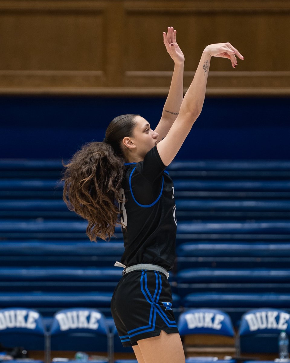DukeWBB's tweet image. Game prep 😤😈

🆚 UVA
⏰ 8PM ET
📺 ACCN

🔗 linktr.ee/dukewbb
