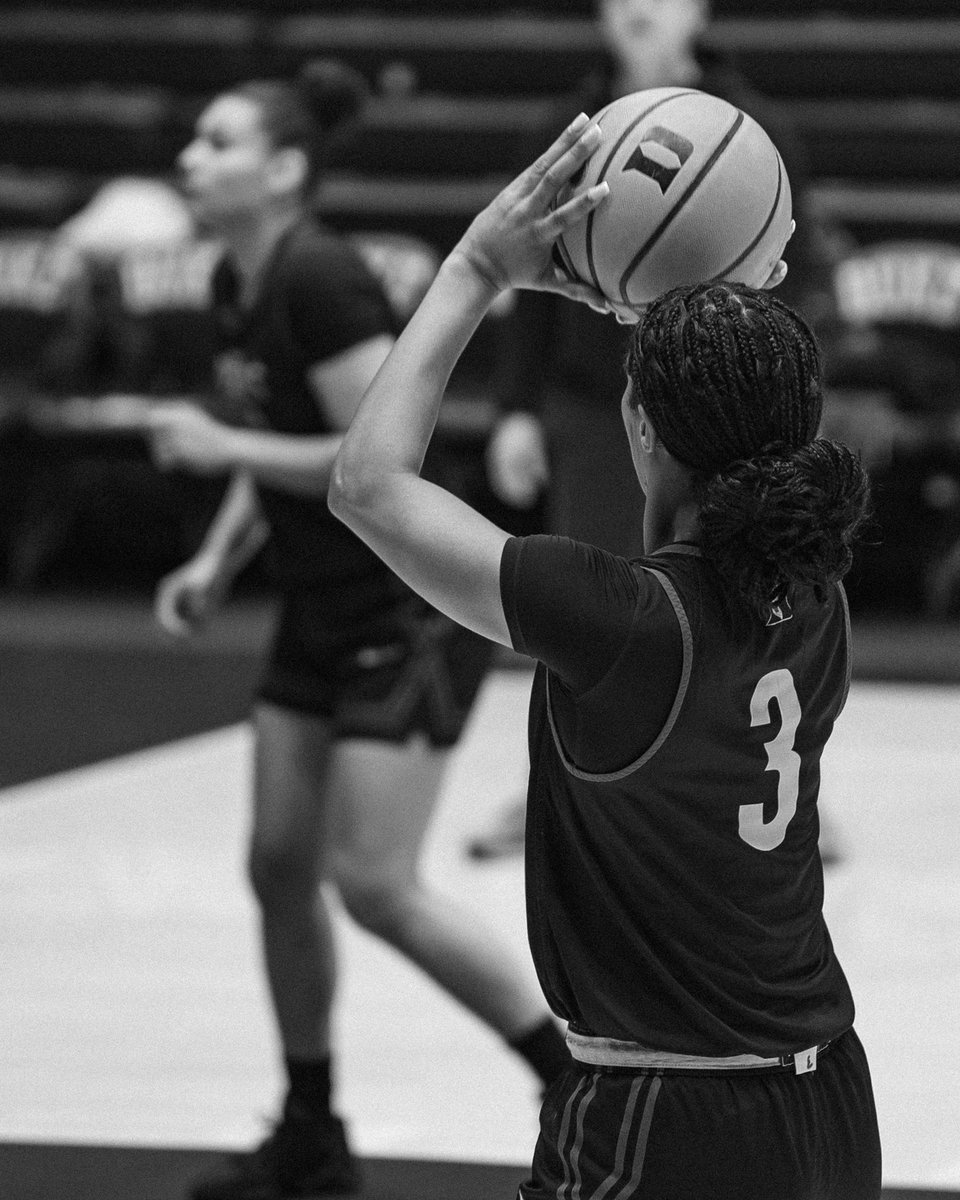 DukeWBB's tweet image. Game prep 😤😈

🆚 UVA
⏰ 8PM ET
📺 ACCN

🔗 linktr.ee/dukewbb