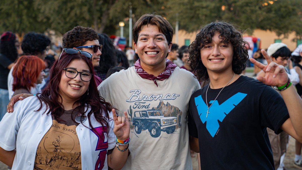 Texas A&M International University tweet media