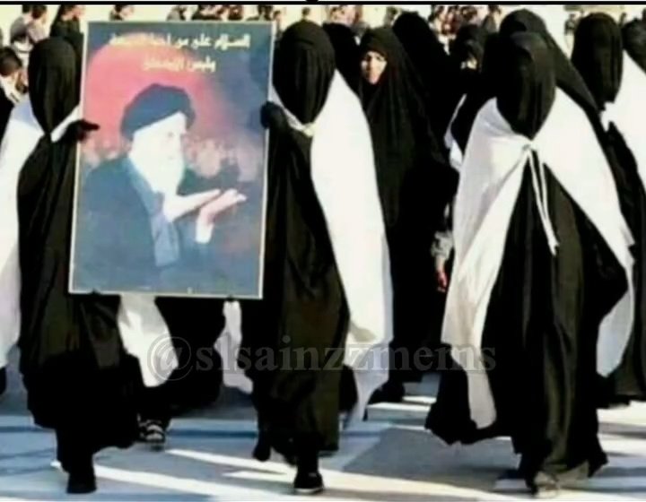 SAW_SADR's tweet photo. إِنَّ الدِّينَ عِنْدَ اللَّهِ الْإِسْلَامُ

ومن دعائم الاسلام هي المراة فهي جزء مهم من المجتمع الإسلامي ولها دورها الفعال في الدولة الإسلامية، الدولة المحمدية المنتظرة، فتكاملها يؤثر بِزدهار الدولة وتقريب ظهورها المبارك، والعكس كذلك اذا ما كانت ذات تسافل دنيوي والعياذ بالله https://t.co/3edIxt12sW