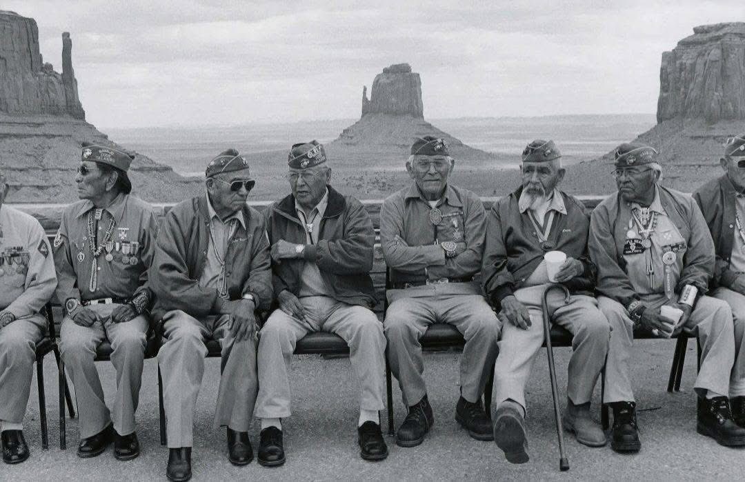 proud_native_am's tweet photo. They will never erase the history of our Navajo Code Talkers. 🎖🦅🇺🇲 https://t.co/z1kb8o75RO