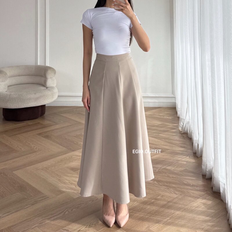 moourout's tweet photo. Rok lucuu dan elegann kaya ginii bisaa di mix and match samaa atasan apapuun! 😆😆🤩🤩😍😍

💌 https://t.co/bkdrFYpk8m
💌 https://t.co/btWDzI37c8 https://t.co/cn34CVGJmv