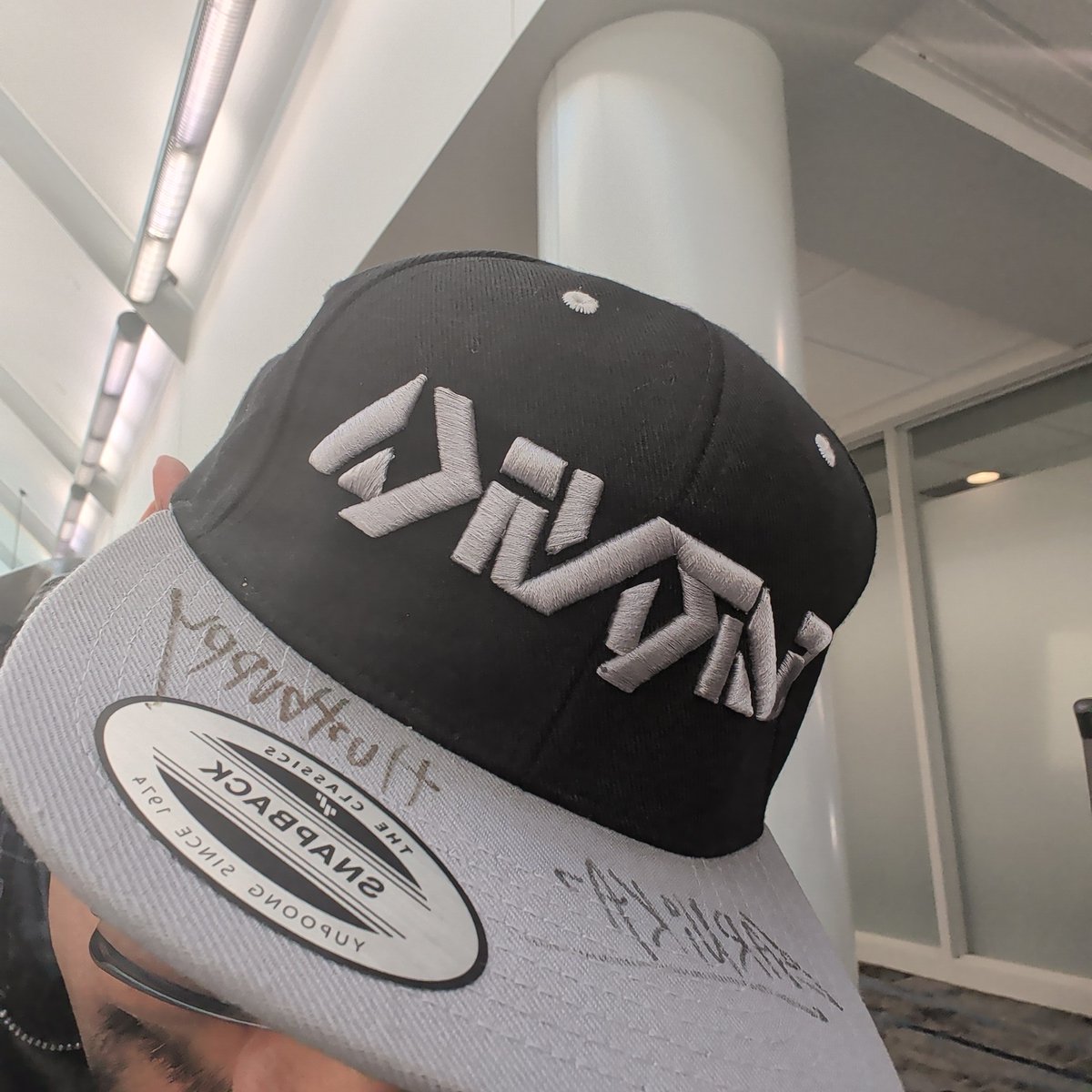 Horsi artist🦄❣ tweet media