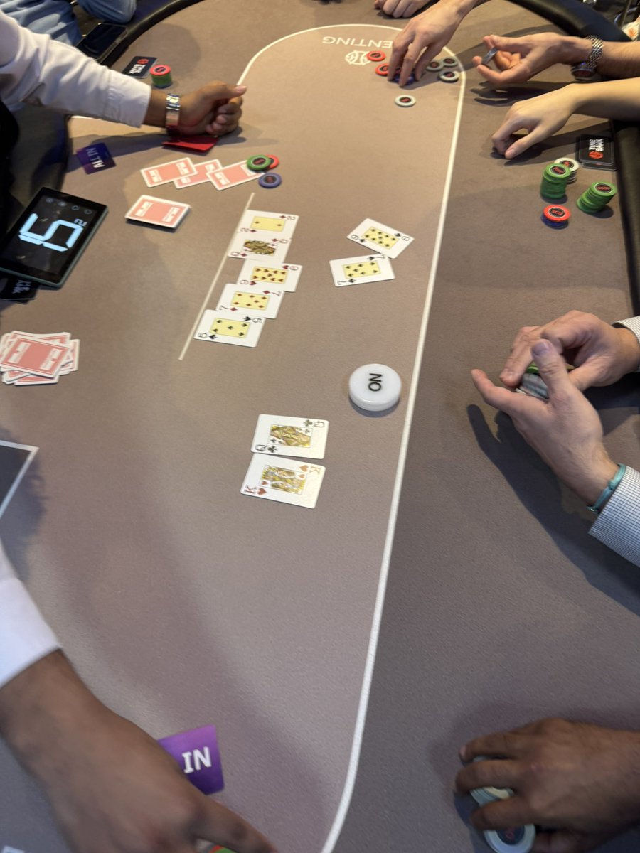 SheepFraggerOfficial tweet media