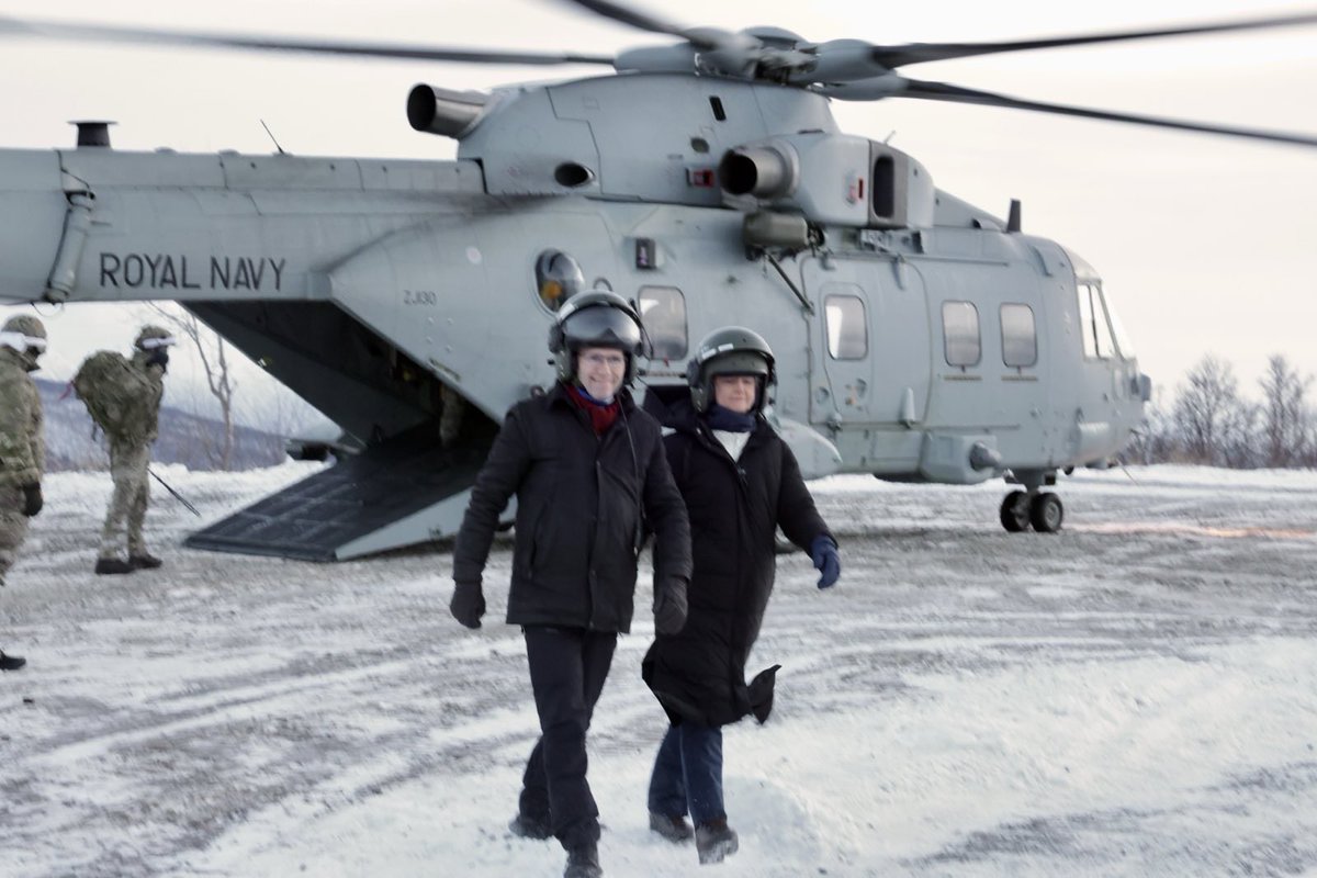 EspenBarthEide's tweet photo. UK &amp; Norway stand shoulder to shoulder in the #Arctic.

UK Royal Marines are expanding training in Norway, strengthening a partnership grounded in the North Atlantic Treaty &amp; our shared commitment to security and
stability.
Thank you for vitsing Bardufoss, @YvetteCooperMP! 🇬🇧🤝🇳🇴 https://t.co/EawmJ9vNsk