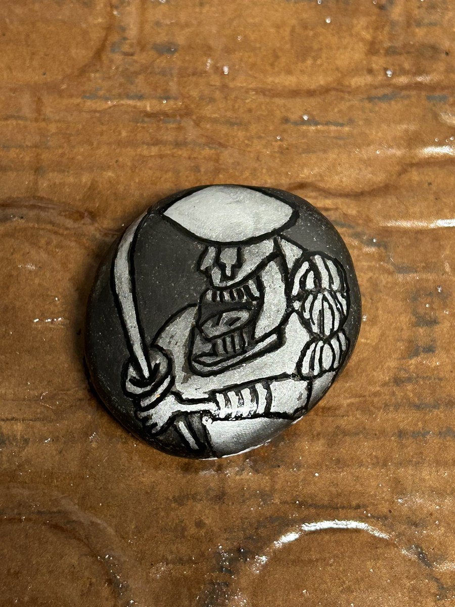 therocksofages's tweet image. Merauder Master Killer #handpaintedrocks #rockpainting #merauder #masterkiller