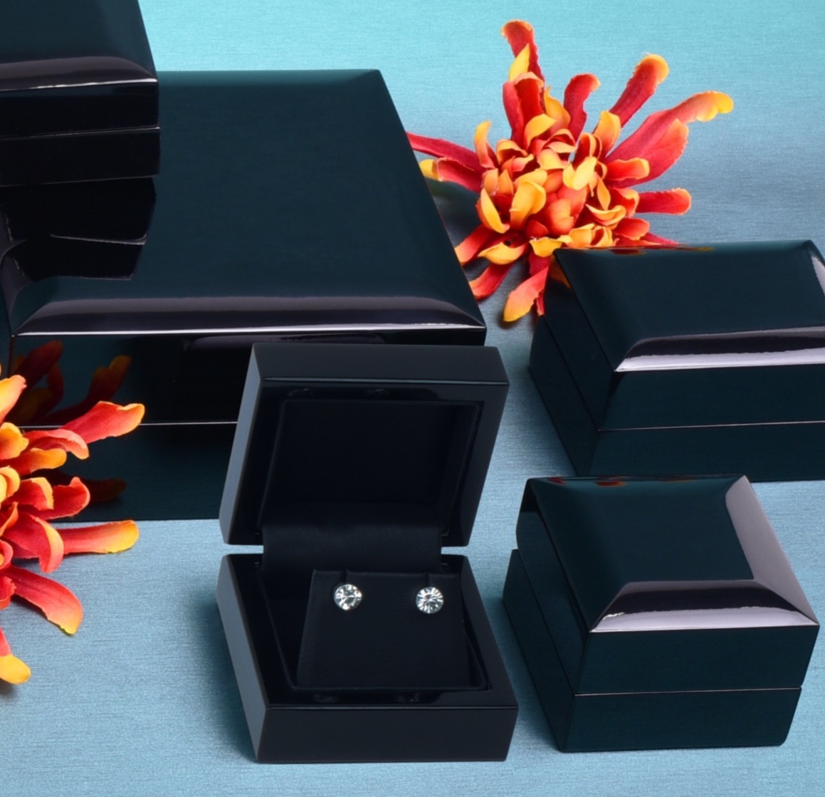 Rocket_Displays's tweet photo. Deliver Extra Love with these Lovely Boxes - https://t.co/CjHag6Chcg https://t.co/2AogLngV3Y