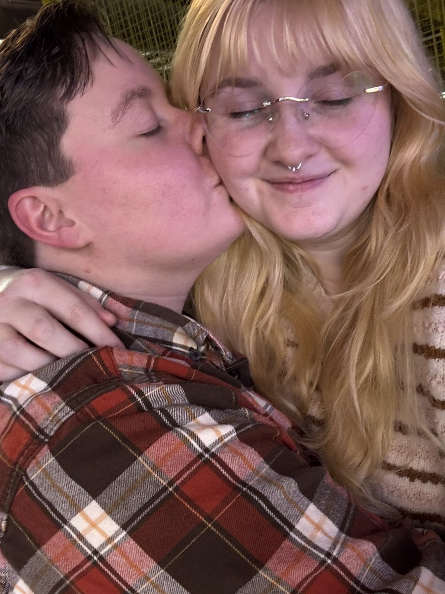 Cayla 💫 🧁 tweet media