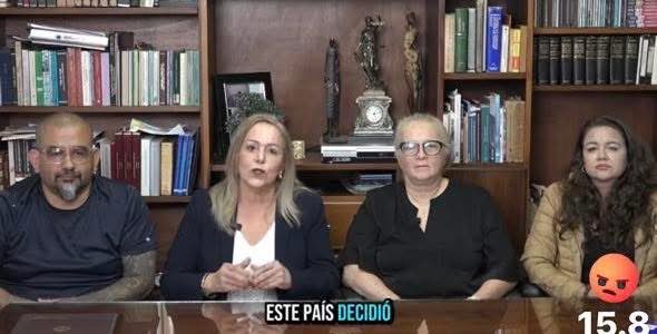 “Antes de Rodrigo Chaves Costa Rica era un paraíso, hoy es un gran infierno“ manifestó muy compungida la candidata del Poder Judicial. 

En la fotografía la acompañan personas prominentes de nuestra intelectualidad .
-