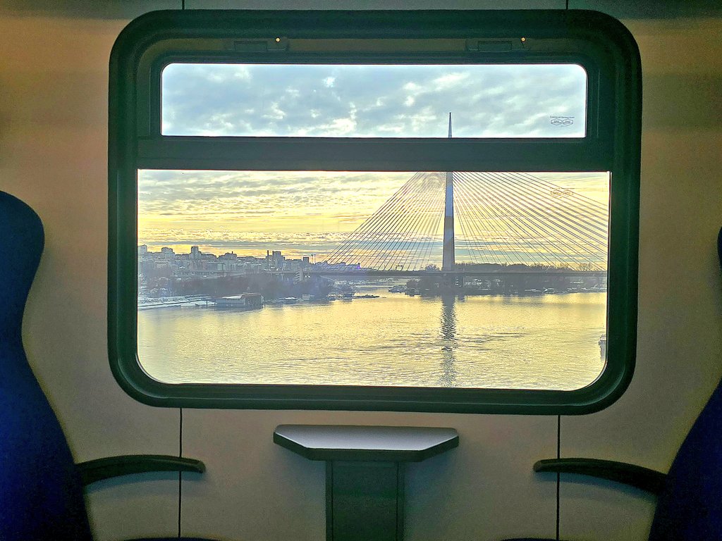 nonstopeurotrip's tweet photo. Admiring the #TrainWindowViews while crossing the Sava River on the railway bridge from Novi Beograd to Beograd Centar ๐ท๐ธ #Serbia #NonstopEurotrip https://t.co/9ook7SY8gl