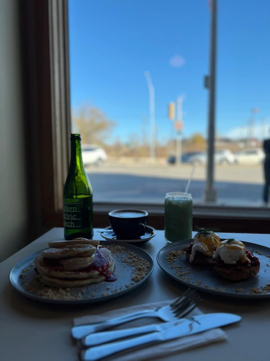 Brunch goals achieved! 🥞☕️ There is nothing quite like a sun-drenched morning spent over a perfect spread.