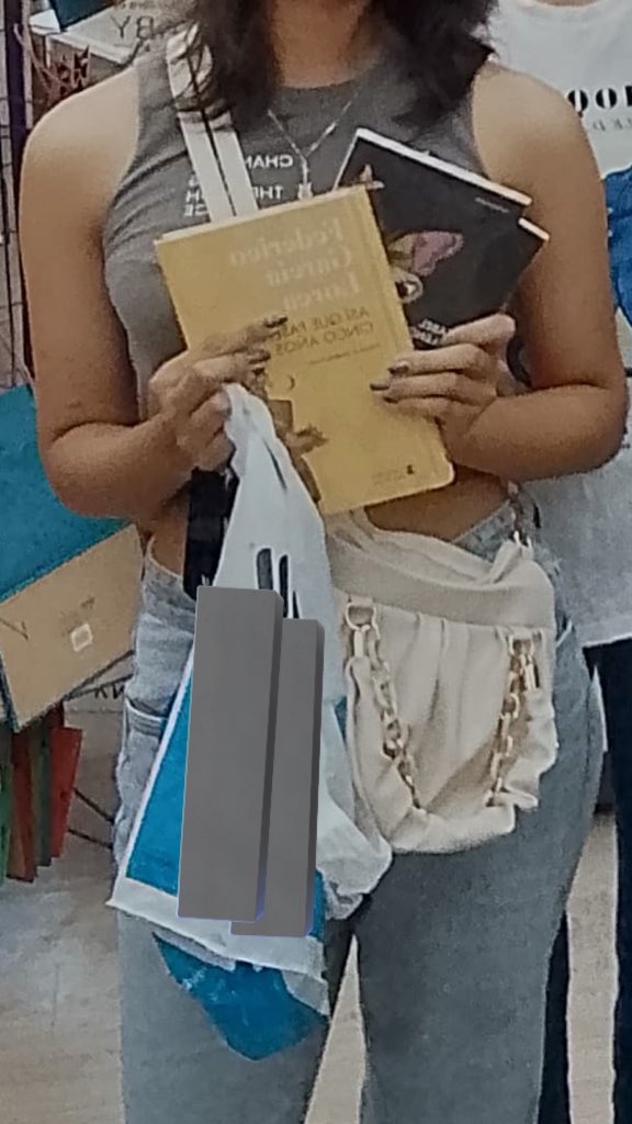 An.anher.bones tweet media