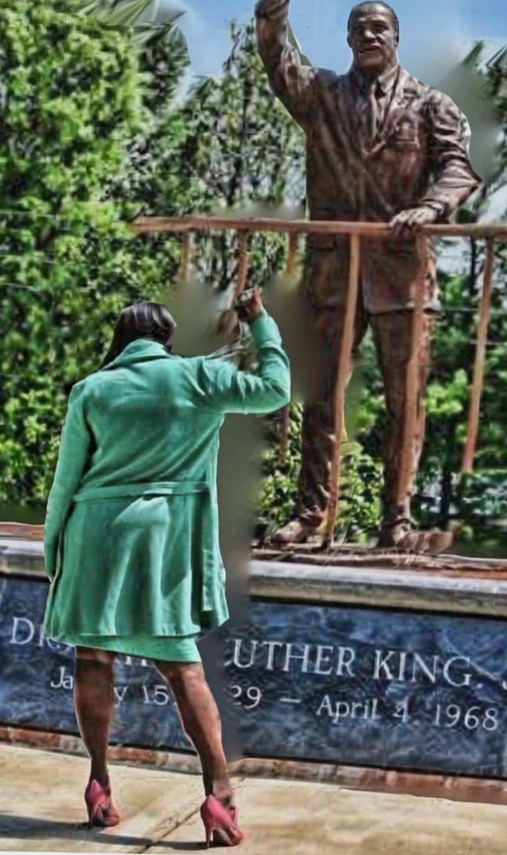 Cylenthia LaToye Miller tweet media