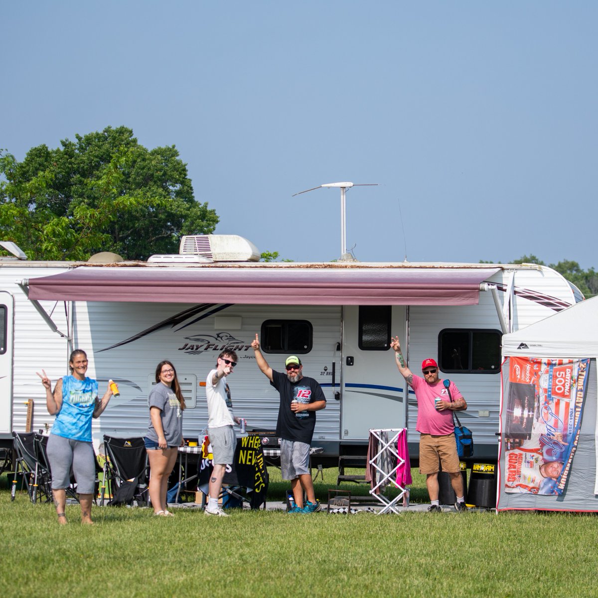 Michigan International Speedway tweet media