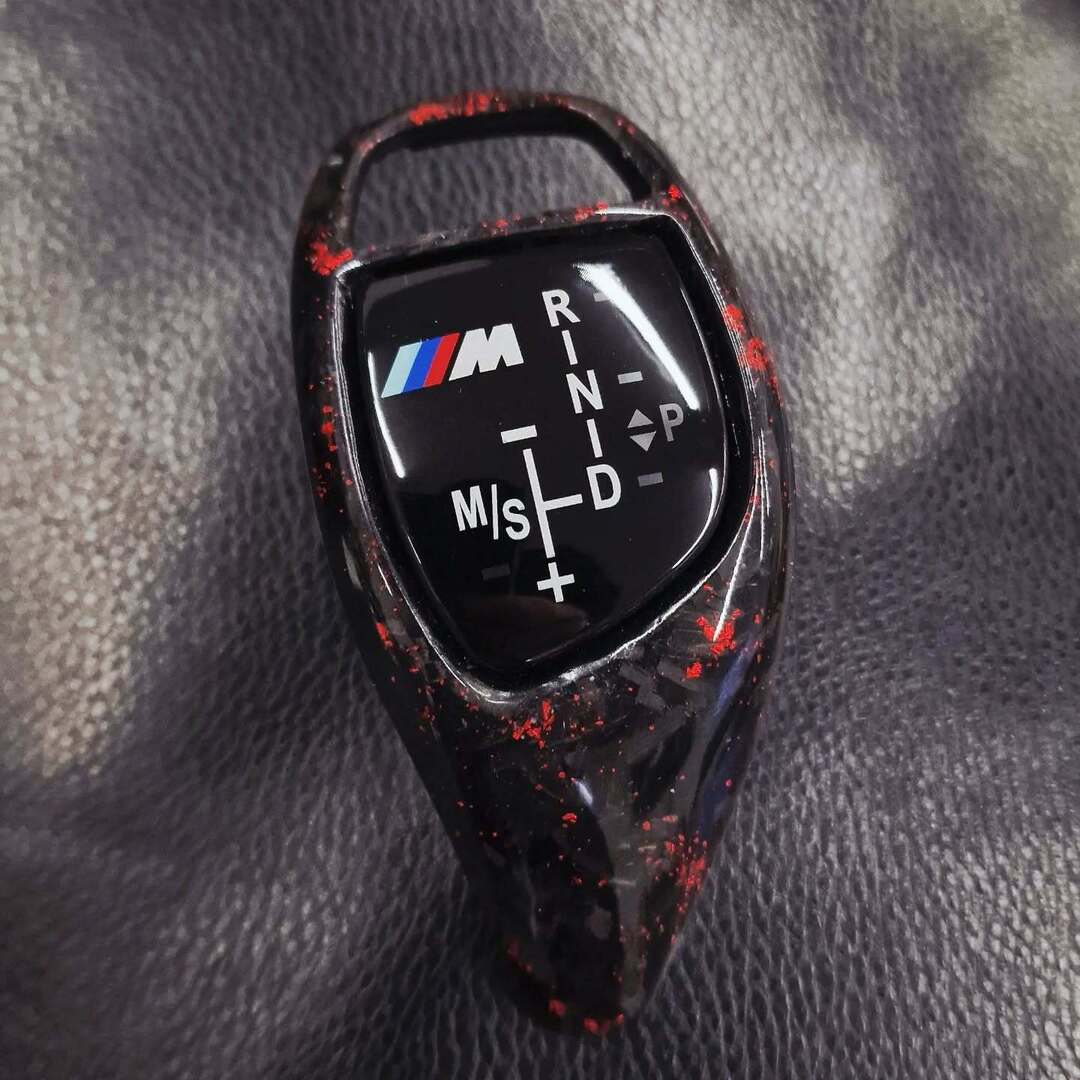 Custom BMW F Series Forged Carbon 8HP Gear Selector Shells 😎 DM us for Info ℹ️

#bmw #mperformance #mlite #carbonfibre #custommade instagr.am/p/DTizoxgjJEC/