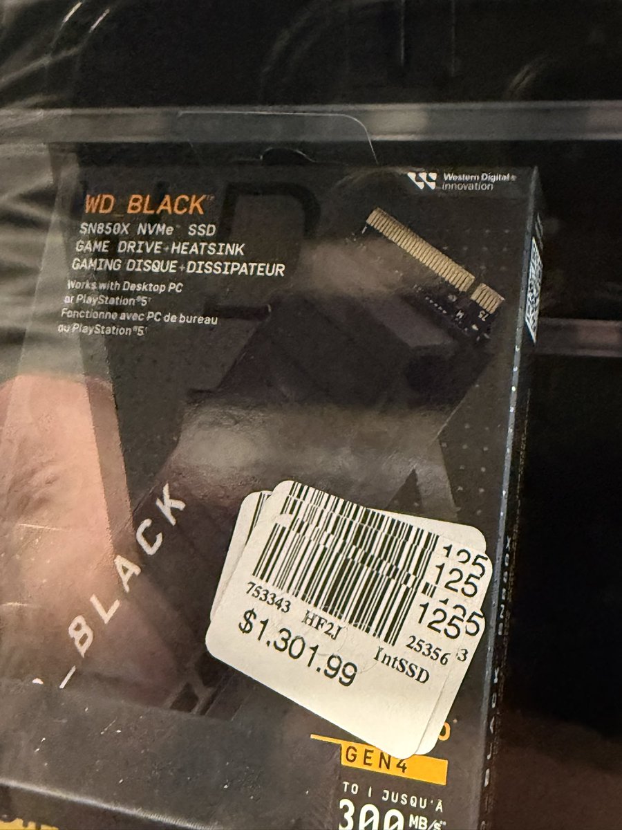 jeffstinson's tweet image. SSD’s are cooked. 🤦‍♂️

📍 Microcenter