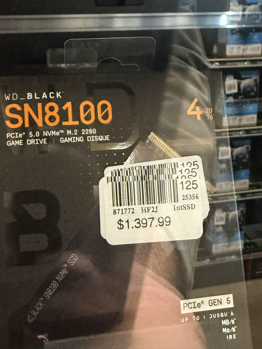 jeffstinson's tweet image. SSD’s are cooked. 🤦‍♂️

📍 Microcenter