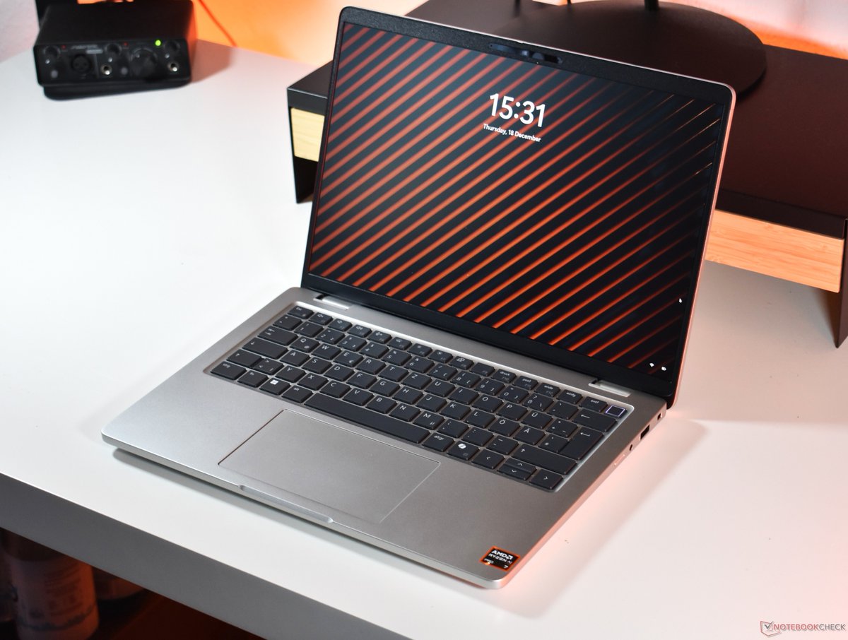 notebookcheck's tweet photo. Endlich AMD Ryzen für die Pro-Serie: Dell Pro 14 Plus PB14255 Laptop Test https://t.co/leRhQ48sju #AMD #DellPro #BusinessLaptop #NotebookTest #Ryzen https://t.co/sDhnb4CAQS