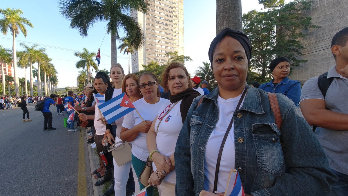 Nuestros hermanos caído en combate tuvieron presente las palabras de nuestro "Comandante en Jefe cuando expreso "Por Venezuela habrá que darlo todo". Hoy el pueblo habanero le rinde  póstumo homenaje
#HonorYGloria