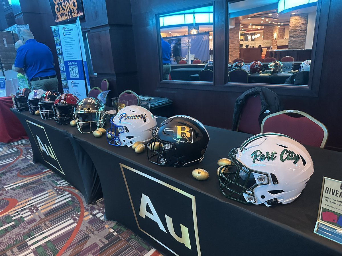 Au Concepts & Designs tweet media