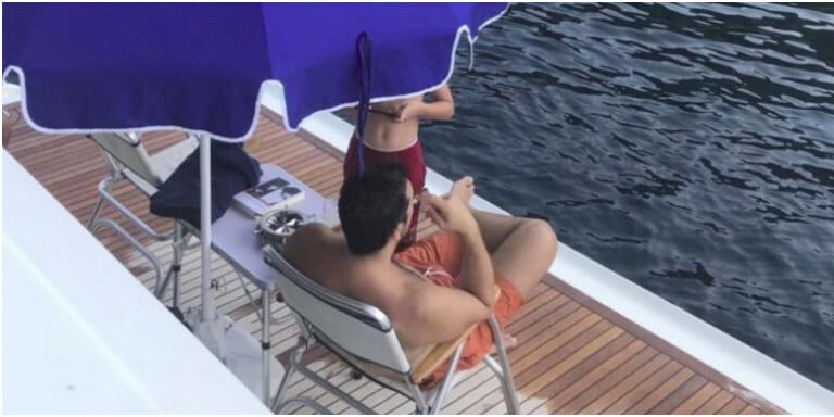 oldfileles's tweet image. Δεν του άρεσε η φρεγάτα του Τσίπρα. Προτιμά τα κότερα...