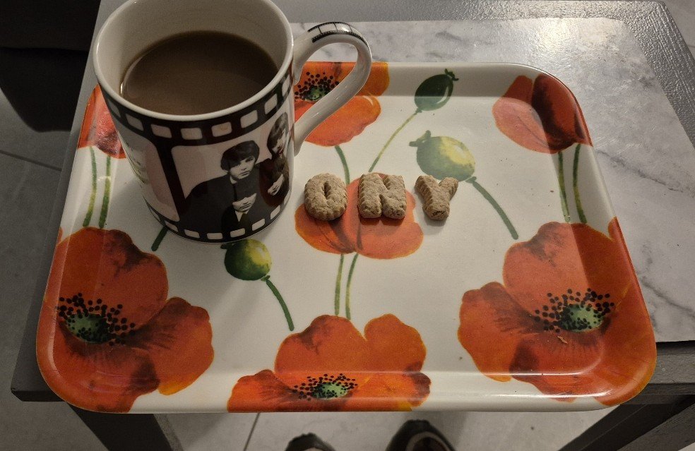 Obviously, when I found out there was Alphabet Bickies in the offing, the first thing I did was try and spell me name out, but much to my chagrin, there was no T for Tony!! 😢 But fear not, in true Bear Grylls style... ☕️ONY was able to, improvise, adapt, overcome!! ✊️